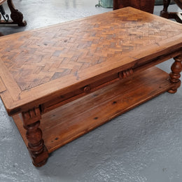 Beautiful Vintage Fruitwood, parquetry top coffee table with two drawers and storage underneath. It is in good original detailed condition.
