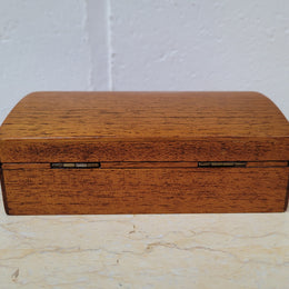At Moonee Ponds Antiques- Vintage hinged Cedar box with velvet lining. In good condition please view photos as they help form part of the description.