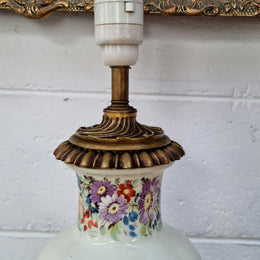 Beautiful French ceramic hand painted and transferred decorative table lamp. It has a lovely gilt bronze base and in good working order.