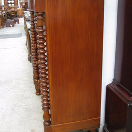Beautiful Victorian Chest Of Drawers