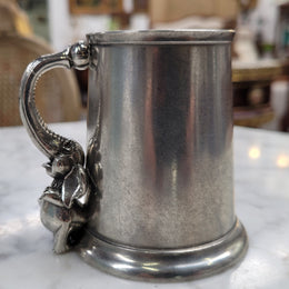 Royal Selangor pewter christening mug featuring an Elephant - Boxed. It has been sourced from locally and is in good original condition, please view photos as they help form part of the description.