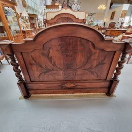 French 19th Century Walnut Henry II style queen sized bed with Barley Twist posts. Bed comes complete with custom made slats. Just place your mattress on top. In good original detailed condition.