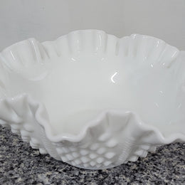 Charming frilled edge “Fenton” milk glass bowl. It is in good original condition, please view photos as they help form part of the description.