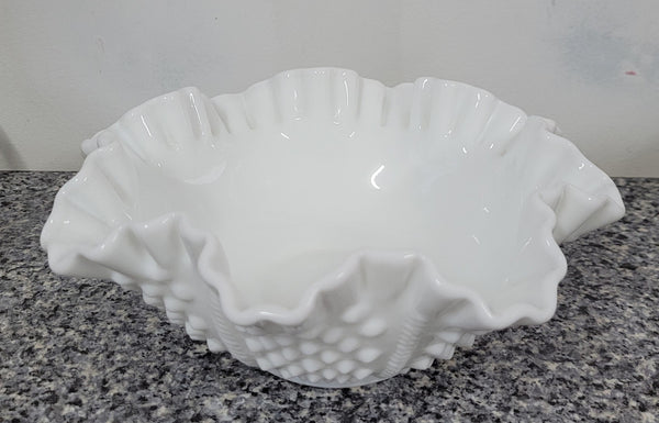 Charming frilled edge “Fenton” milk glass bowl. It is in good original condition, please view photos as they help form part of the description.