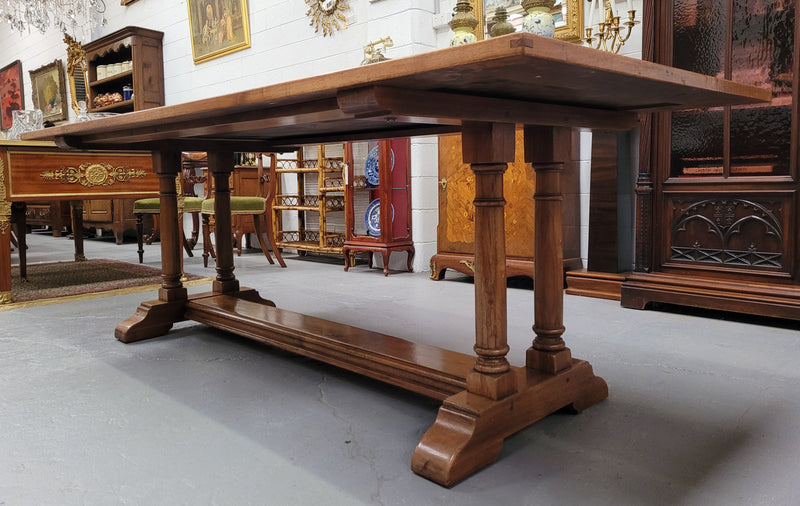 Vintage custom made fruitwood pedestal dinning table, comfortable fits 8-10 people. In good original condition. Sourced locally. Please see pictures to form part of the description.