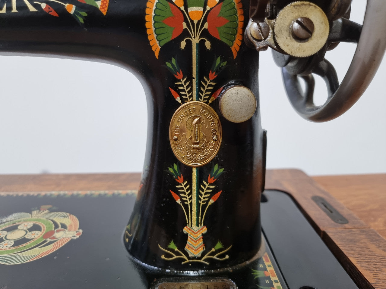 Fabulous Antique Singer Sewing Machine