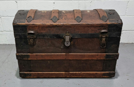 A Victorian "Saratoga" steamer trunk, with a detachable insert and original hardware in good original detailed condition. Circa 1880.