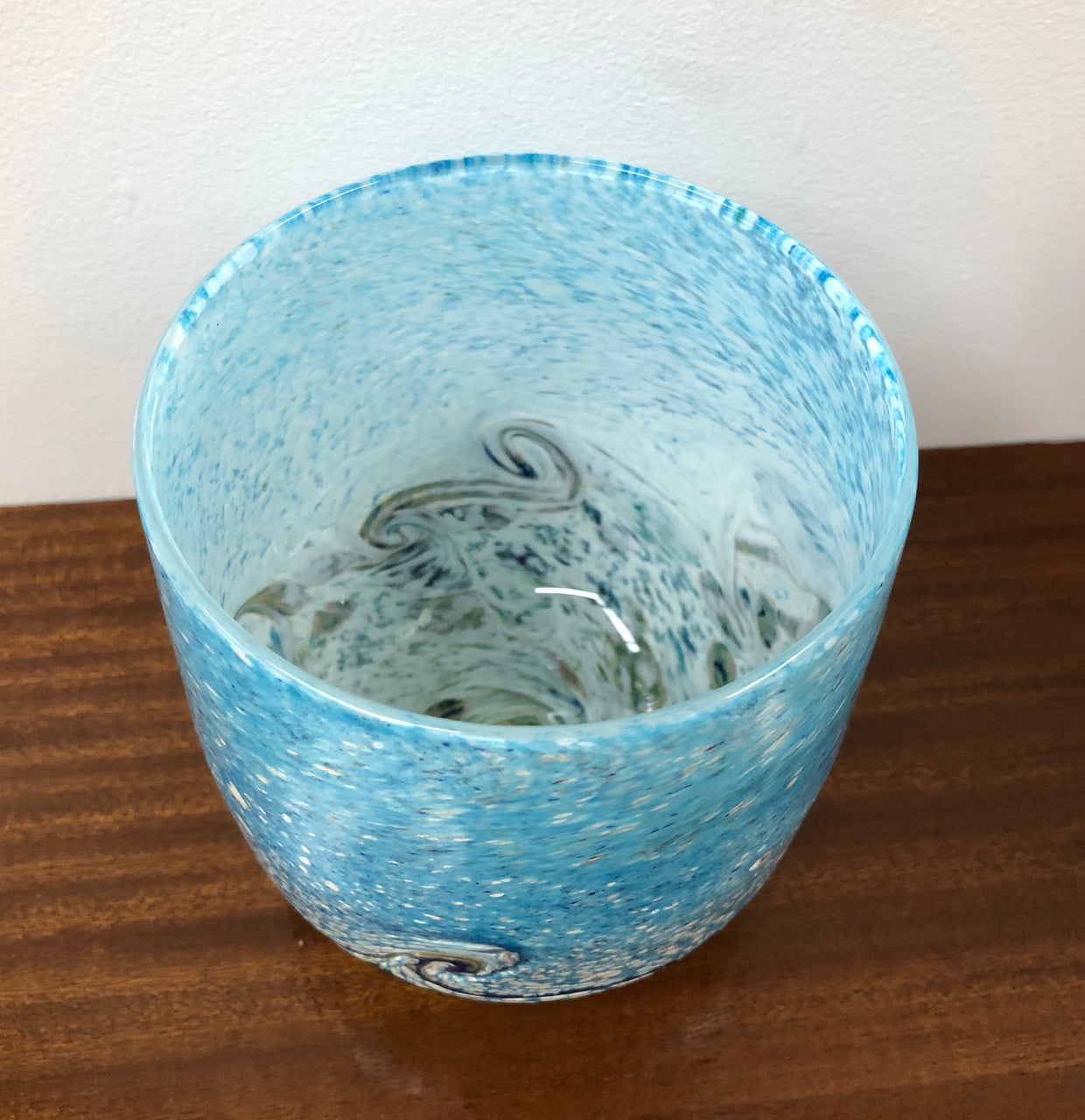 Beautiful Art glass Vase | Antique & Vintage | Moonee Ponds Antiques | Australia Wide Delivery