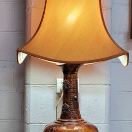 Stunning oriental ceramic lamp base (Bronze Horse Chapel St. C1970’s) and conforming shade. Browns and Burnt orange colours.