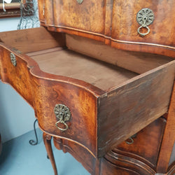 Georgian Serpentine Chest Of Drawers | Antique & Vintage | Moonee Ponds Antiques | Australia Wide Delivery