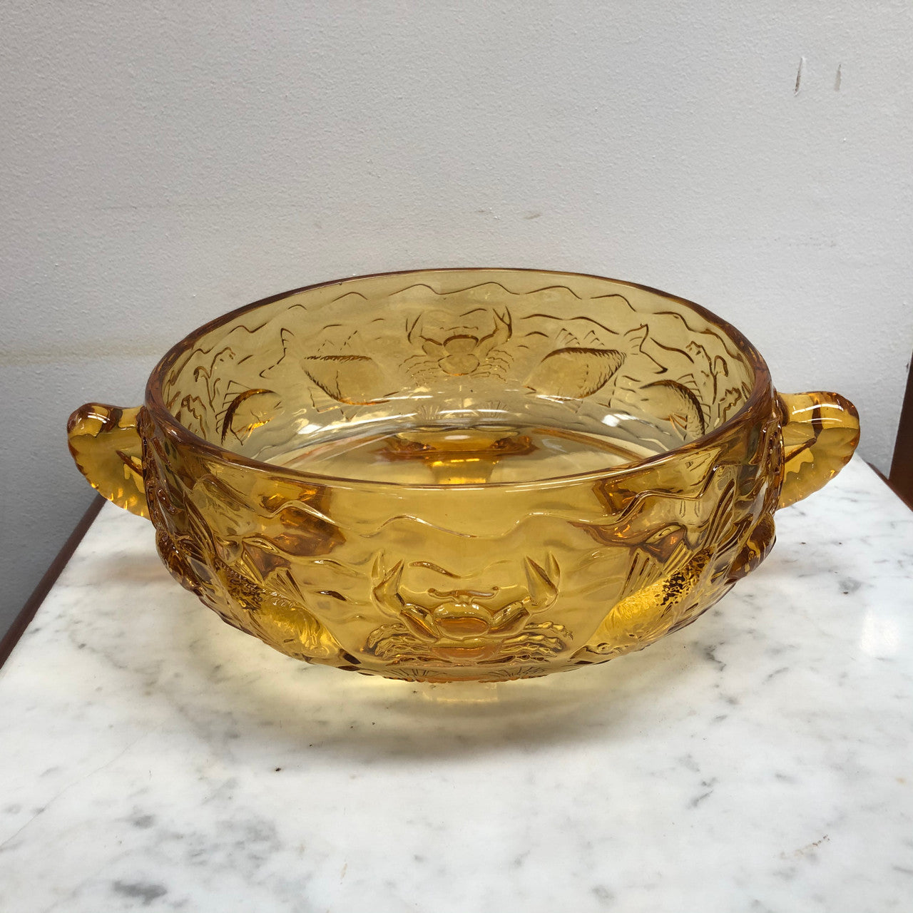 Lovely Fenton glass bowl