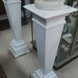 A beautiful and very hard to find pair of 19th-century classical white marble pedestals. In good condition.