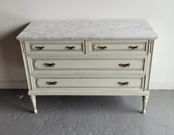 Charming Vintage French Louis 16th style original chalk painted chest of four drawers. It has been sourced from France and in good original condition.