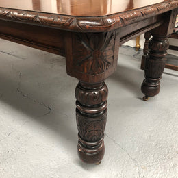 Lovely Antique Tudor Style oak extension table with 3 leaves in good detailed condition.
