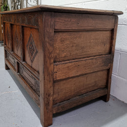 Early 19th Century French Oak carved coffer with a lift up lid for storage. A beautiful piece and in good original condition.