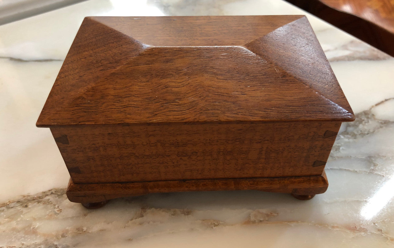 Australian Silky Oak Lidded Wooden Box