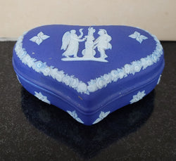 Antique Wedgwood Heart Shaped Covered Trinket Box | Antique & Vintage | Moonee Ponds Antiques | Australia Wide Delivery