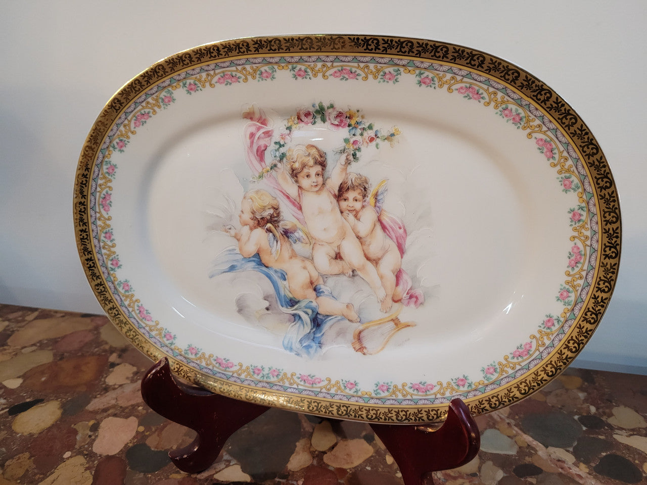 Attractive Plate “T Limoges” Featuring 3 Cherubs With Roses