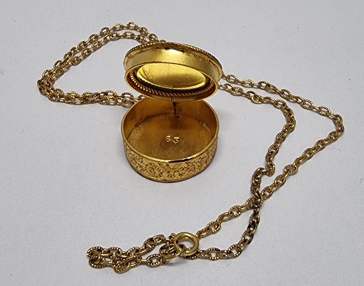 Vintage Gilt & Enamel Pill Box