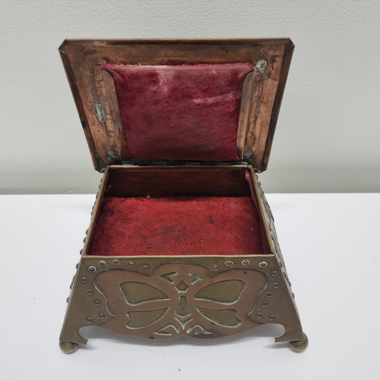 Arts and Crafts Copper Jewellery Box