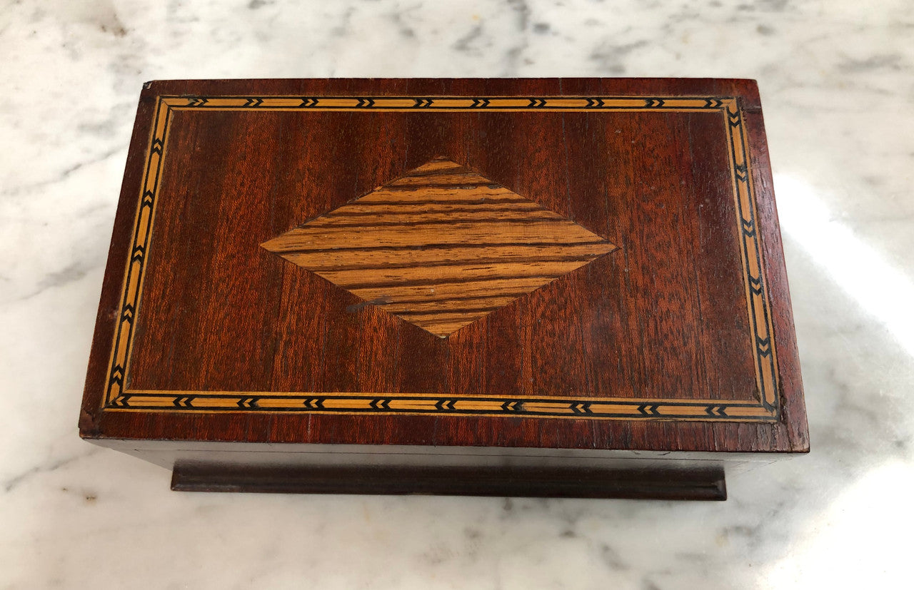 Australian Cedar Silky Oak Wooden Box | Antique & Vintage | Moonee Ponds Antiques | Australia Wide Delivery