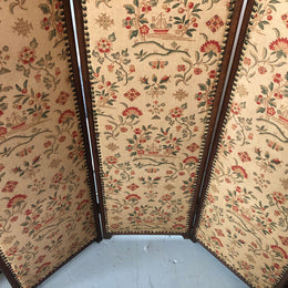 Vintage French Oak 3 fold tapestry covered privacy screen. Tapestry is in good condition with very minor wear and tear.