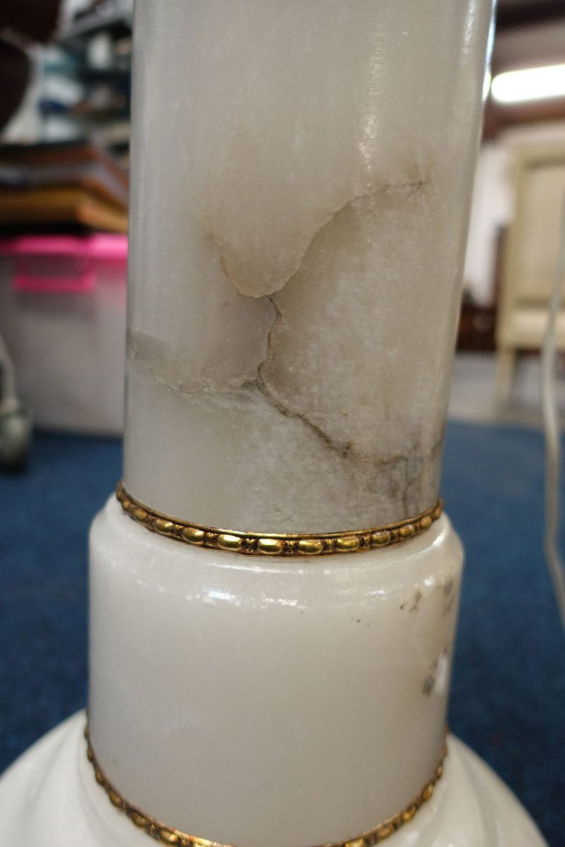 Vintage Italian Alabaster Pedestal With Urn Lamp