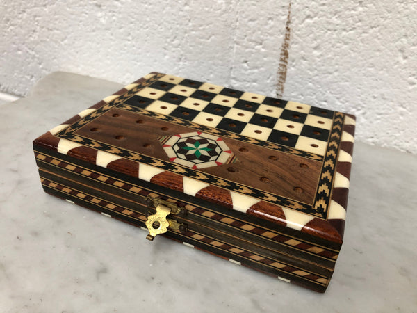 Vintage inlaid folded chess board box with pieces inside. In good clean original condition.