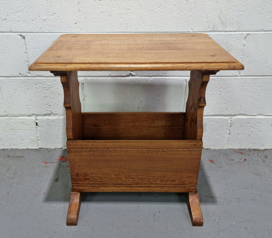 Arts & Crafts style magazine / newspaper rack side table. In very good original detailed condition.