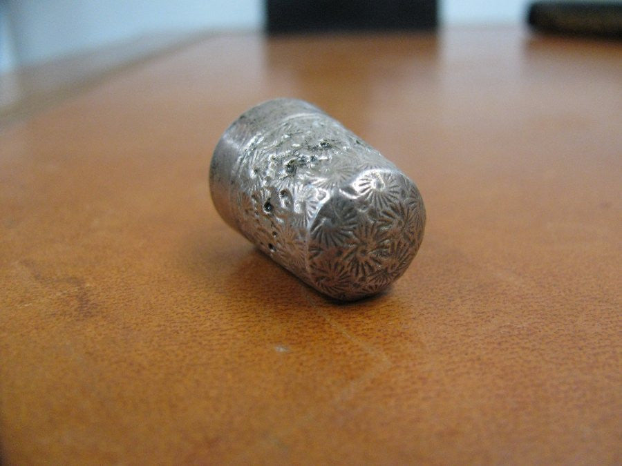 Dreema Pattern Sterling Silver Thimble | Antique & Vintage | Moonee Ponds Antiques | Australia Wide Delivery