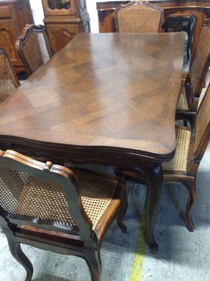 French Provincial Dining Table-2 | Antique & Vintage | Moonee Ponds Antiques | Australia Wide Delivery