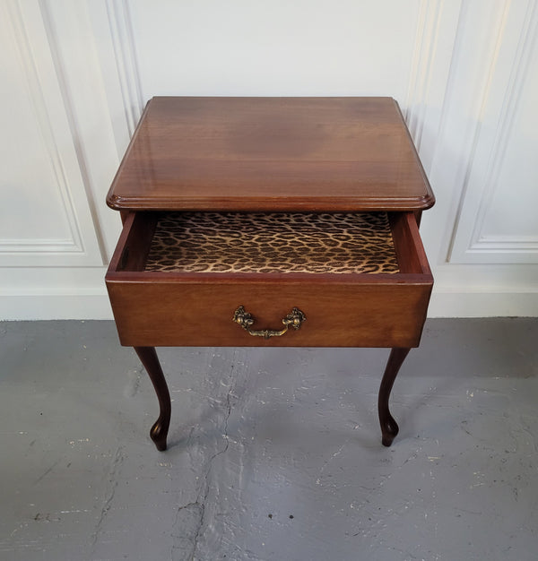 Vintage Mahogany single drawer cabriole leg bedside table. It has been sourced from locally and is in good original detailed condition.