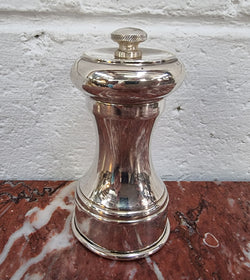Vintage Sterling Silver Pepper Grinder Hallmarked | Antique & Vintage | Moonee Ponds Antiques | Australia Wide Delivery