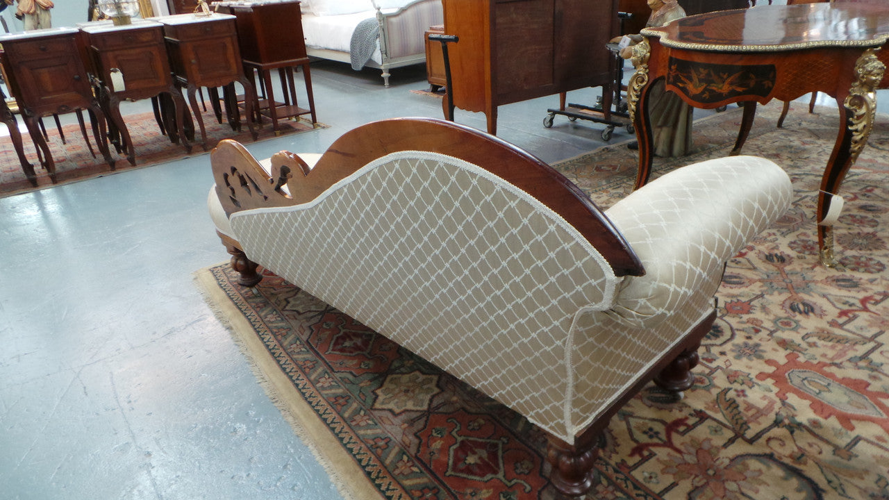 Beautiful Victorian Cedar Chaise Lounge | Antique & Vintage | Moonee Ponds Antiques | Australia Wide Delivery