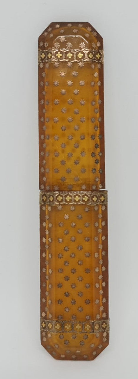 Gorgeous Antique French Bakelite needle case in great original condition.
