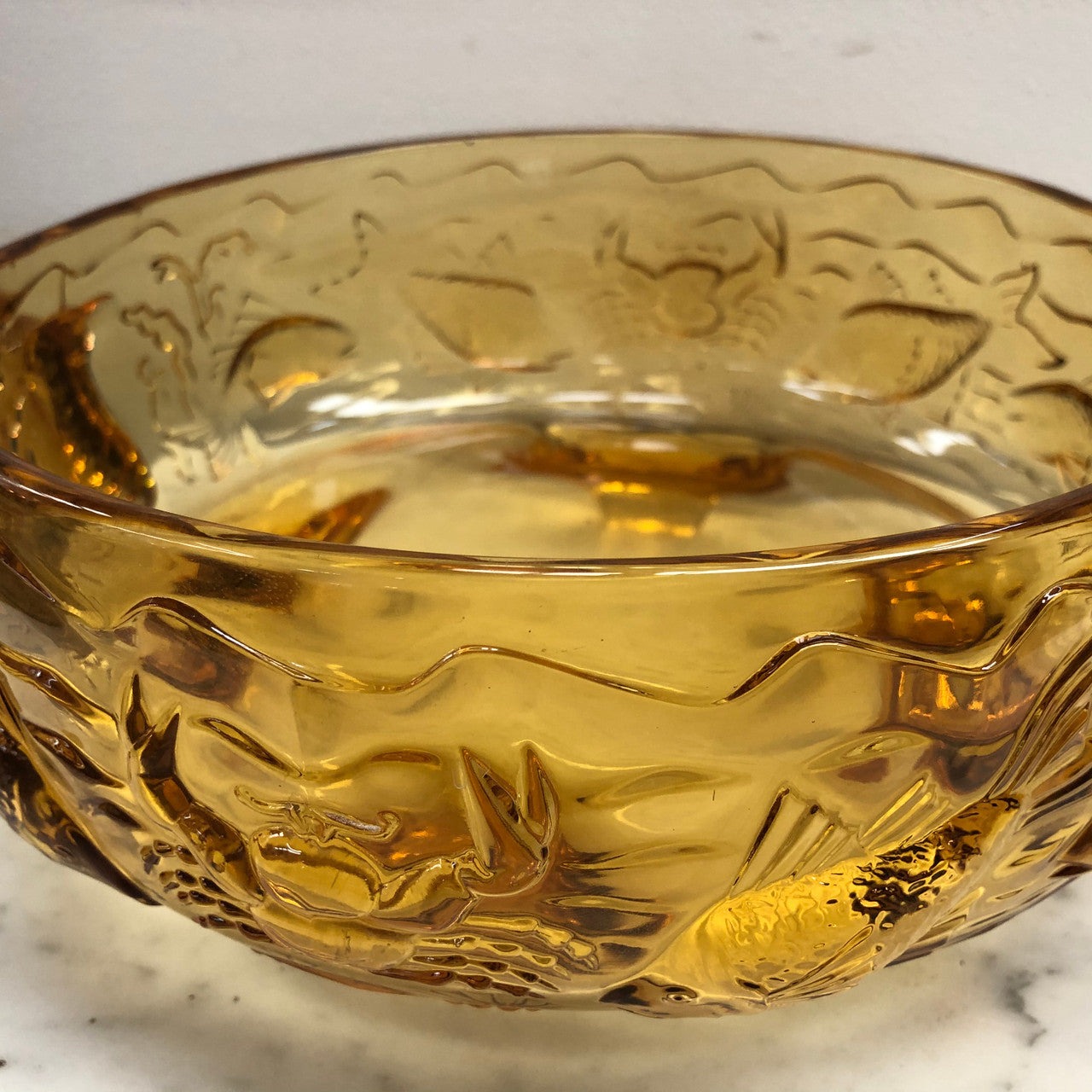 Lovely Fenton glass bowl