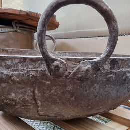 Early 19th Century rustic cast iron handled pan with a rich patina. It is in good original condition.