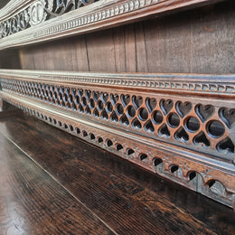 Absolutely stunning French early 18th century kitchen dresser/Vaisselier with beautiful carving and cupboards for storage . The top carved section has four shelves for display and is in good original detailed condition.