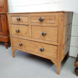 Gorgeous Vintage Pine Chest Of Drawers