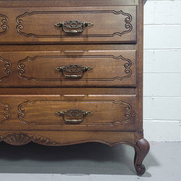 Louis XV style French Oak chest of three drawers that has been sourced from France. It is in good original condition and has been detailed.