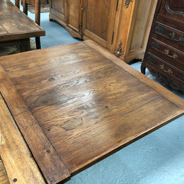 Beautiful rustic 19th century French oak farmhouse extension table.It has two pull out extension leaves that extend the table to 290 cm long. It also a single drawer for storage and is in good original detailed condition. measures 290 cm extended.