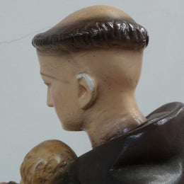 Beautiful Saint Anthony Statue.
