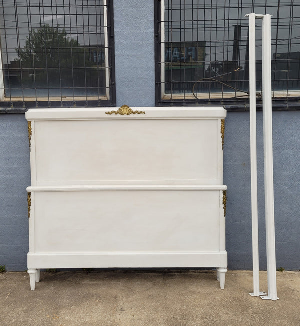 French Louis 16th style chalk painted queen size bed with gilt decorative mounts and includes custom slats. It has been sourced from France and in good original condition.