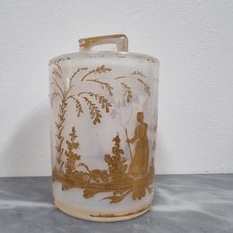 Antique French opaline glass lidded container with lovely gilt decoration. In good original condition with no chips or crack, please view photos as they help form part of the description.