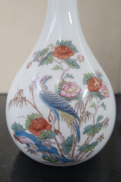 Wedgwood “Kutani Crane” Gold Trimmed Bud Vase | Antique & Vintage | Moonee Ponds Antiques | Australia Wide Delivery