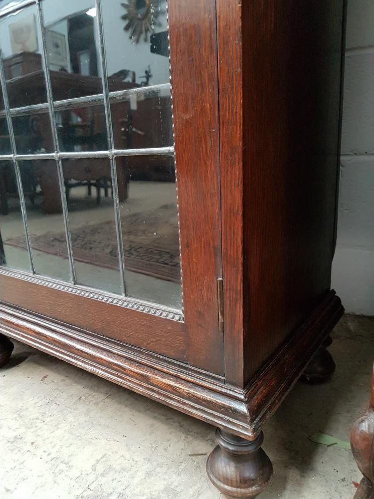 Australian Tudor Led Light Bookcase | Antique & Vintage | Moonee Ponds Antiques | Australia Wide Delivery