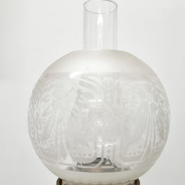 Great original condition Victorian brass banquet lamp with original shade. Please view photos as they form part of the description.