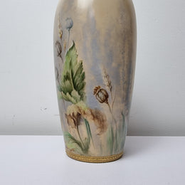 Lovely Antique Limoges hand painted "Blue Tit Bird", very good quality vase. In original condition. Please view photos as they help form part of the description.