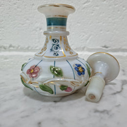 19th century French hand painted and gilded opaline glass scent/perfume bottle. It has marks to the base. In good original condition please view photos as they help form part of the description.