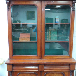 Lovely Victorian Mahogany Bookcase